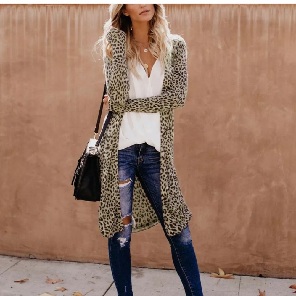 Leopard Duster - Picture 2 of 7